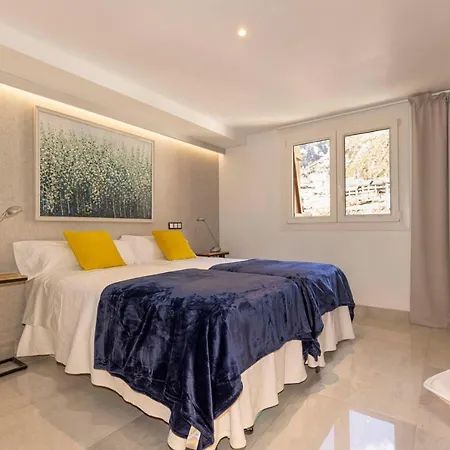 Balcon De Losa Radiante Cama King Alta Gama Parking Opcional Apartmán